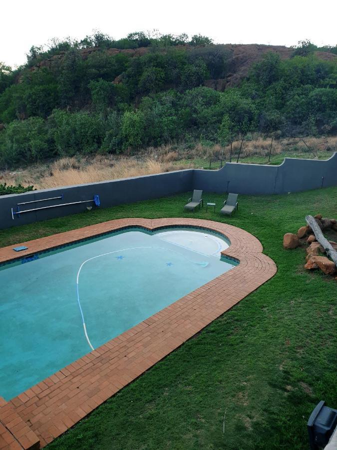 Glenvista Home With A View Johannesburg Esterno foto